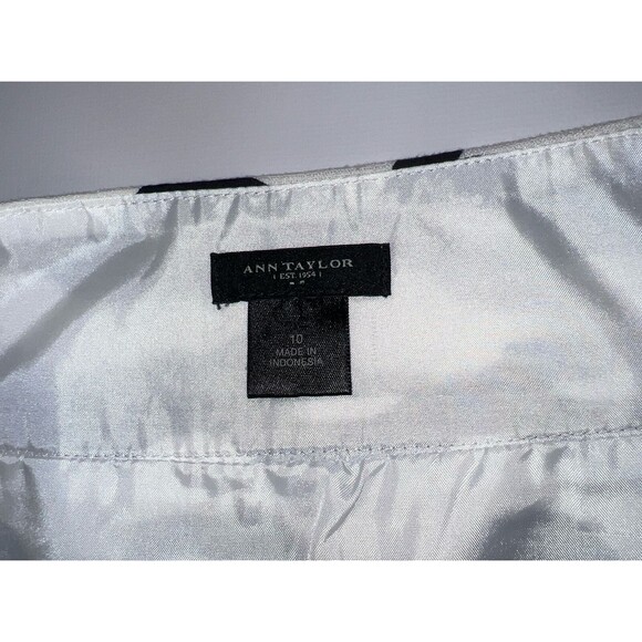 Ann Taylor Mini Skirt Ivory and Black Textured Women’s 10 Excellent! - Picture 5 of 9